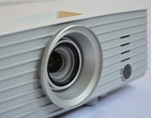 Proiettore portatile: i migliori su Amazon per immagini brillanti e video nitidi proiettore portatile